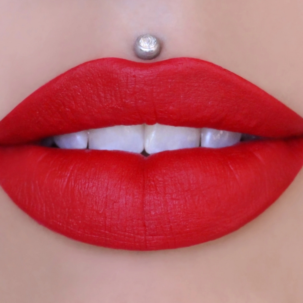 Jeffree Star Redrum Velour Lipstick